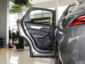 2021250PS R-Dynamic SE ܇(ch)T(mn)