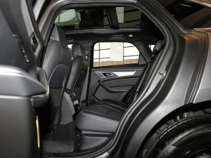 2021250PS R-Dynamic SE ſg