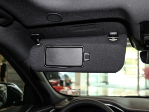 2021250PS R-Dynamic SE (yng)壨