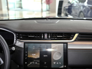 2021250PS R-Dynamic SE {L