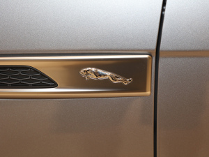 2021250PS R-Dynamic S ^