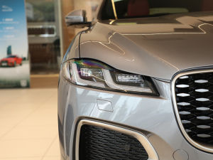 2021250PS R-Dynamic S ^