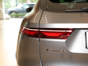 2021250PS R-Dynamic S ^