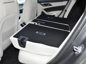 2021250PS R-Dynamic S ηŵ