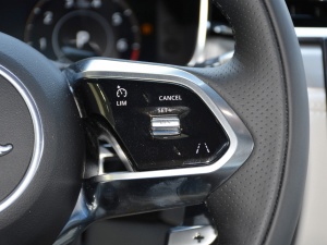 2021250PS R-Dynamic S п؅^