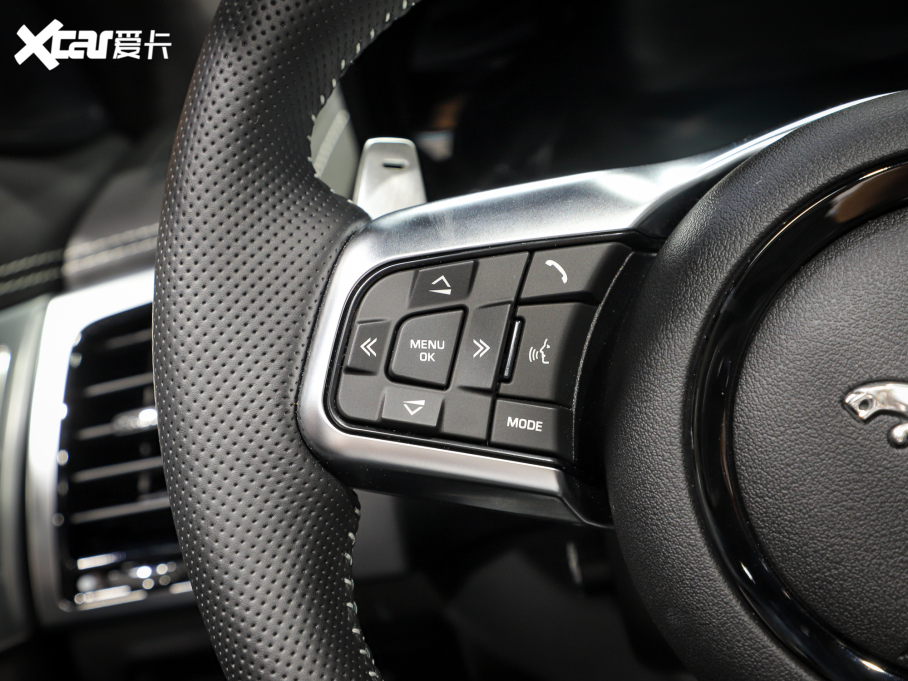 2022��ݱ�F-TYPE P300 ����� R-DYNAMIC BLACK