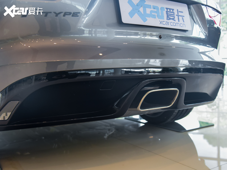 2022ݱF-TYPE P300 Ӳ픰 R-DYNAMIC BLACK