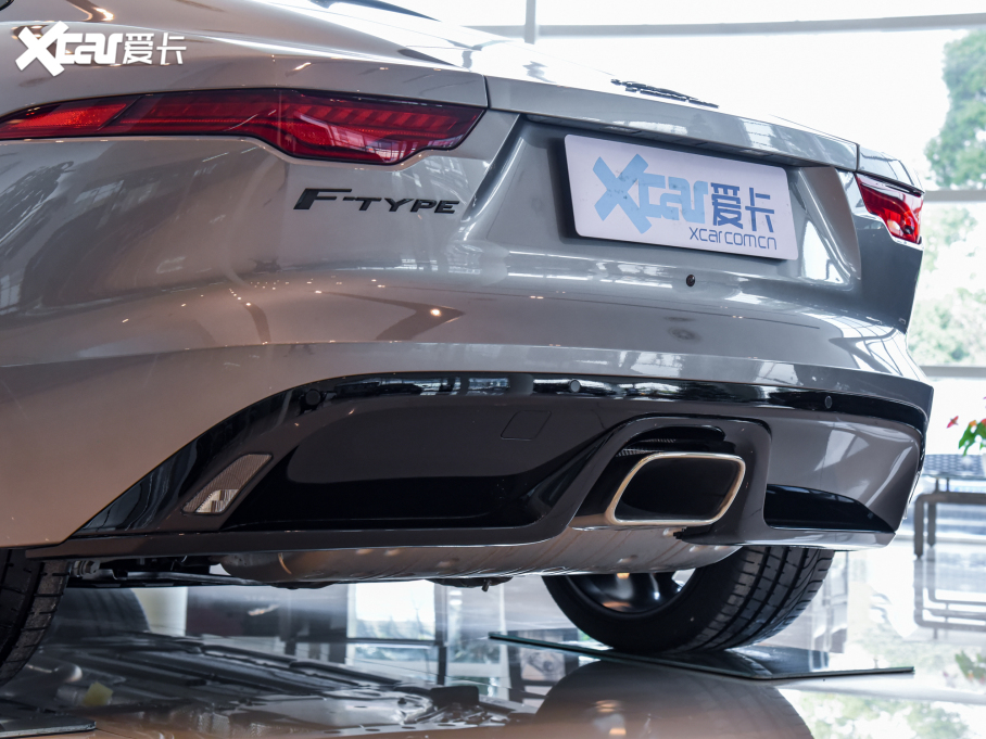 2022ݱF-TYPE P300 Ӳ픰 R-DYNAMIC BLACK