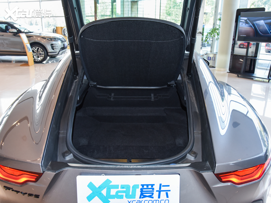 2022ݱF-TYPE P300 Ӳ픰 R-DYNAMIC BLACK