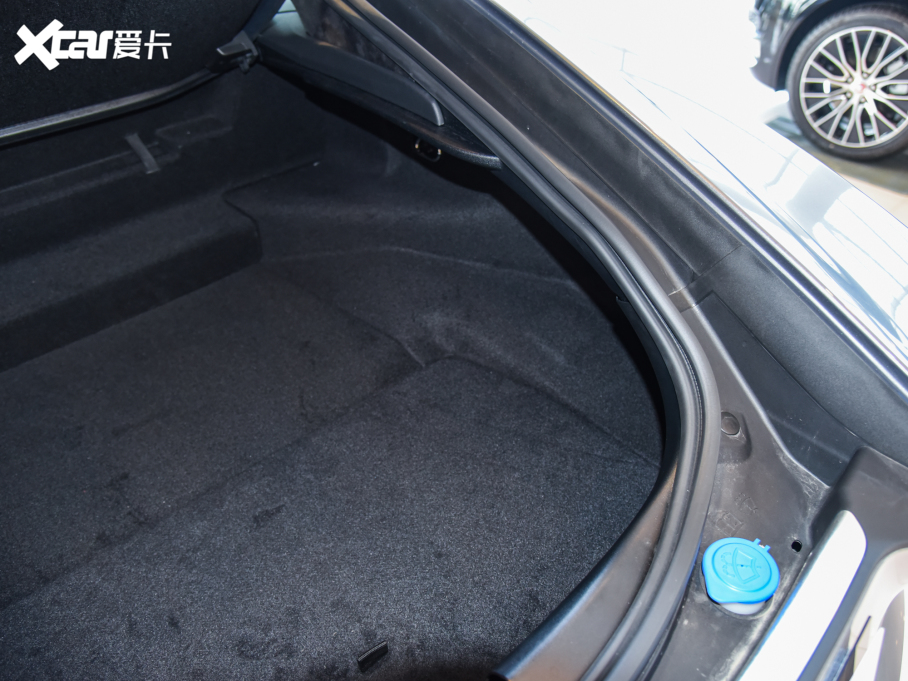 2022ݱF-TYPE P300 Ӳ픰 R-DYNAMIC BLACK