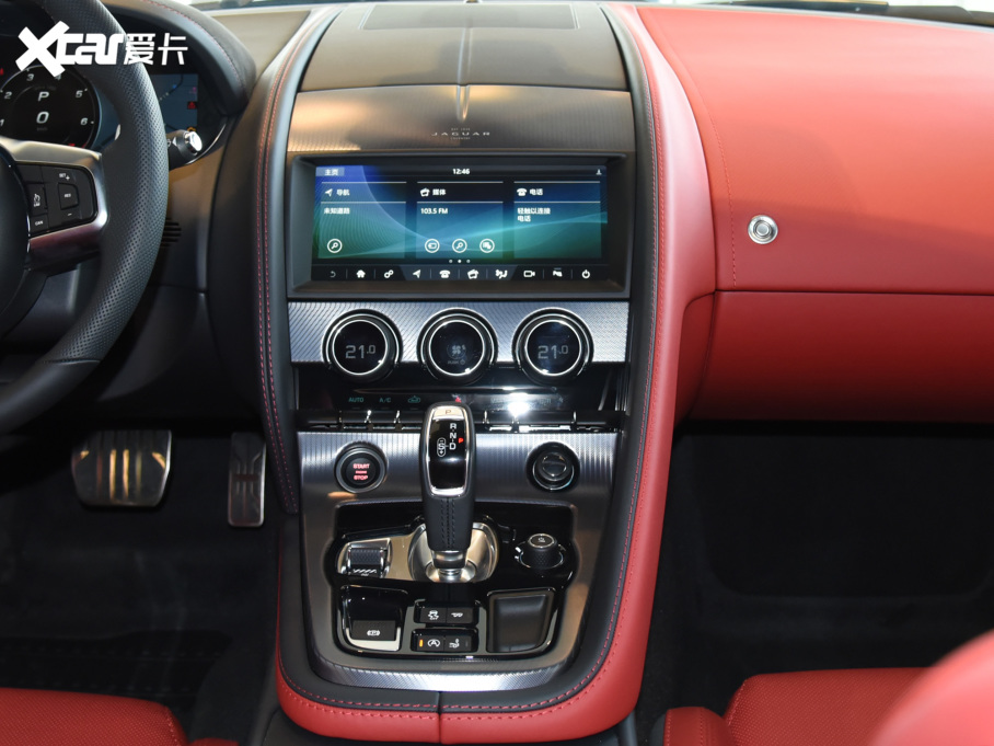 2022��ݱ�F-TYPE P300 Ӳ픰� R-DYNAMIC BLACK