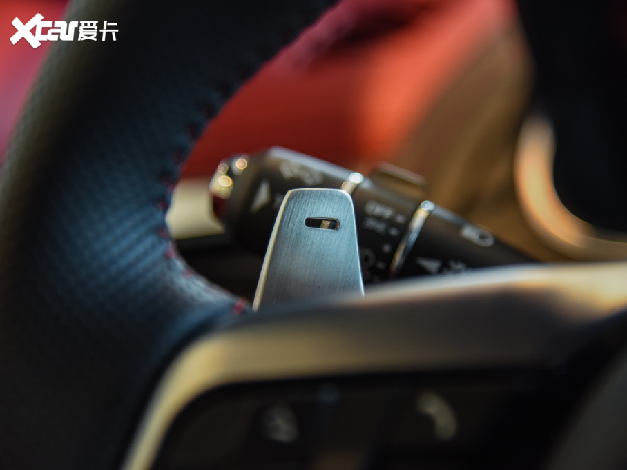 2022ݱF-TYPE P300 Ӳ픰 R-DYNAMIC BLACK