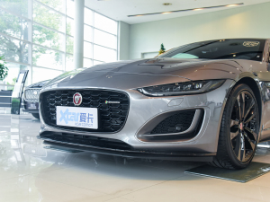 2022P300 Ӳ픰 R-DYNAMIC BLACK ^