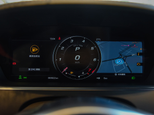 2022P300 Ӳ픰 R-DYNAMIC BLACK п؅^