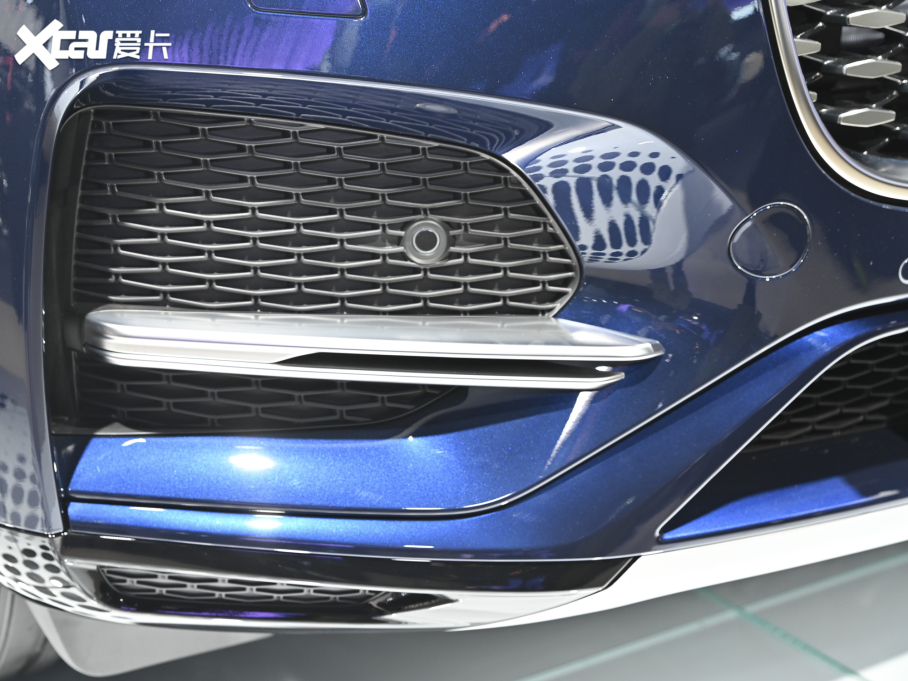 2022ݱF-PACE P250 HSE 