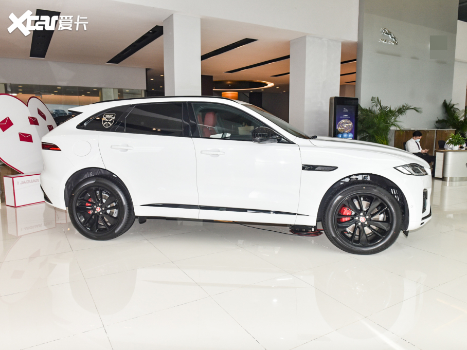 2022ݱF-PACE P250 R-Dynamic BLACK