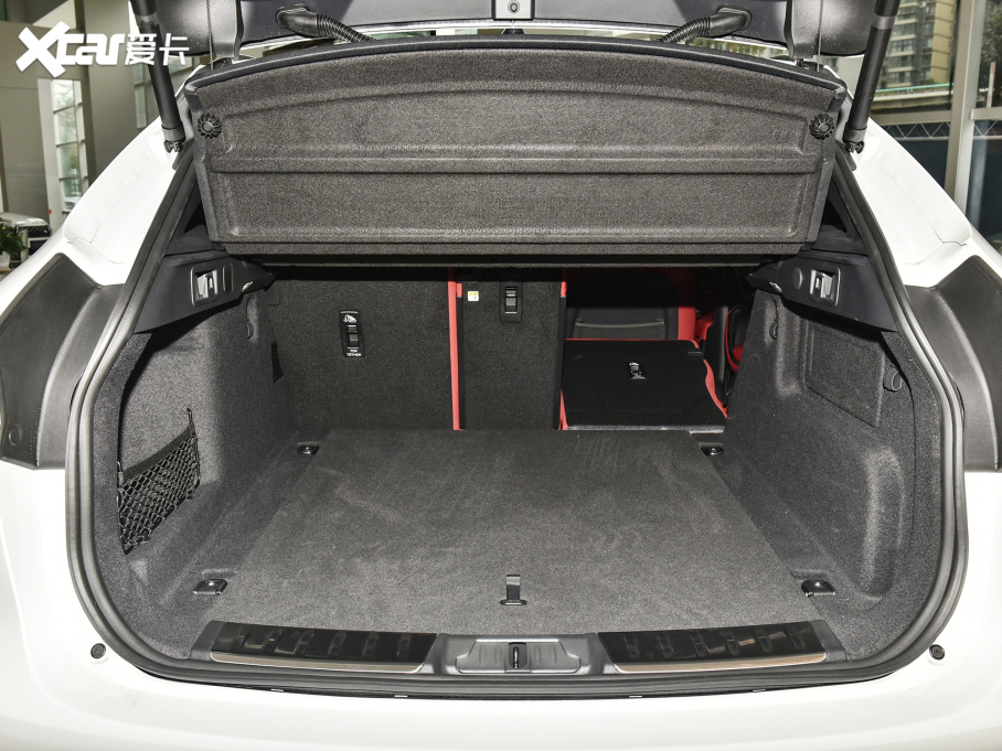 2022ݱF-PACE P250 R-Dynamic BLACK