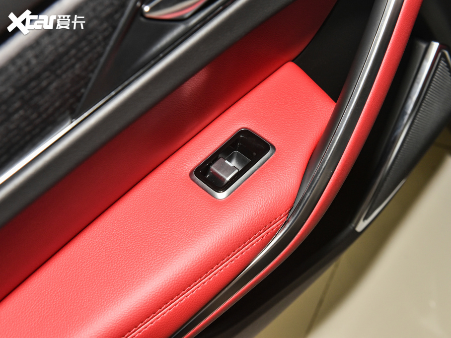 2022ݱF-PACE P250 R-Dynamic BLACK