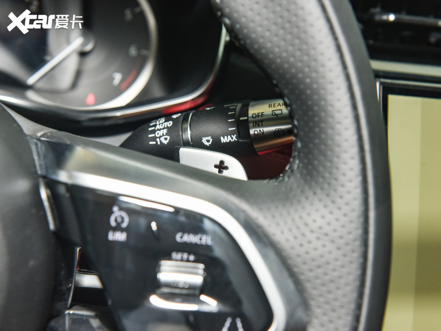 2022ݱF-PACE P250 R-Dynamic BLACK