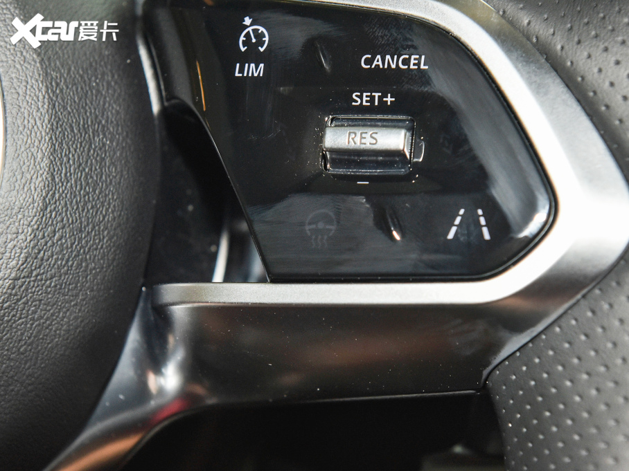 2022ݱF-PACE P250 R-Dynamic BLACK