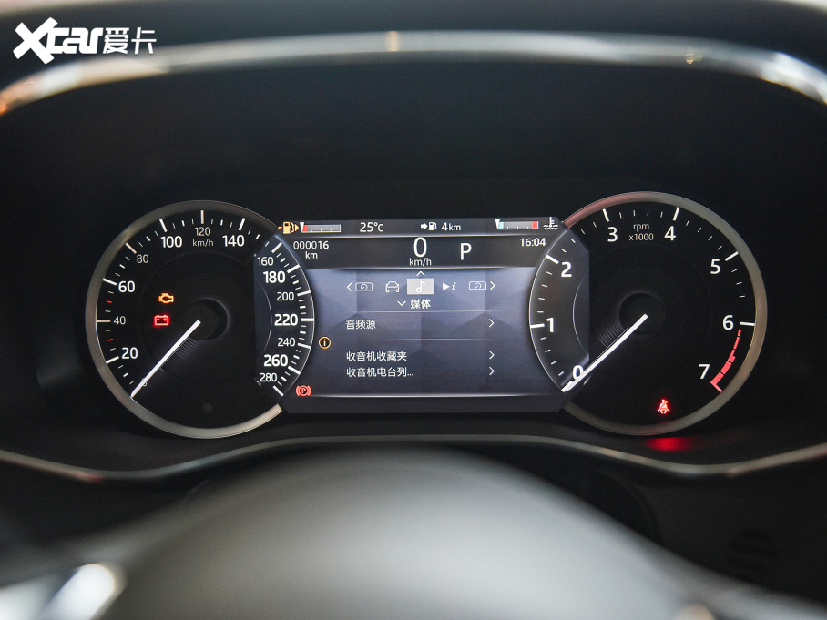 2022ݱF-PACE P250 R-Dynamic BLACK