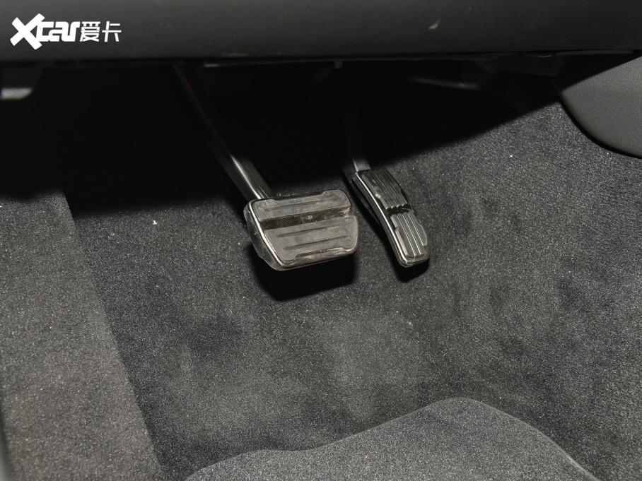 2022ݱF-PACE P250 R-Dynamic BLACK