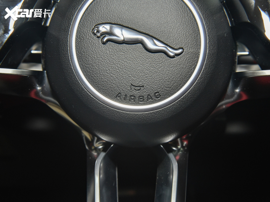 2022ݱF-PACE P250 R-Dynamic BLACK