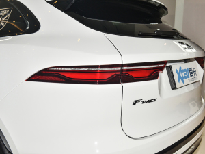 2022P250 R-Dynamic BLACK β