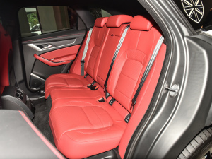 2022P250 R-Dynamic BLACK 