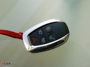 2010款5.0L 全景奢华版 车钥匙