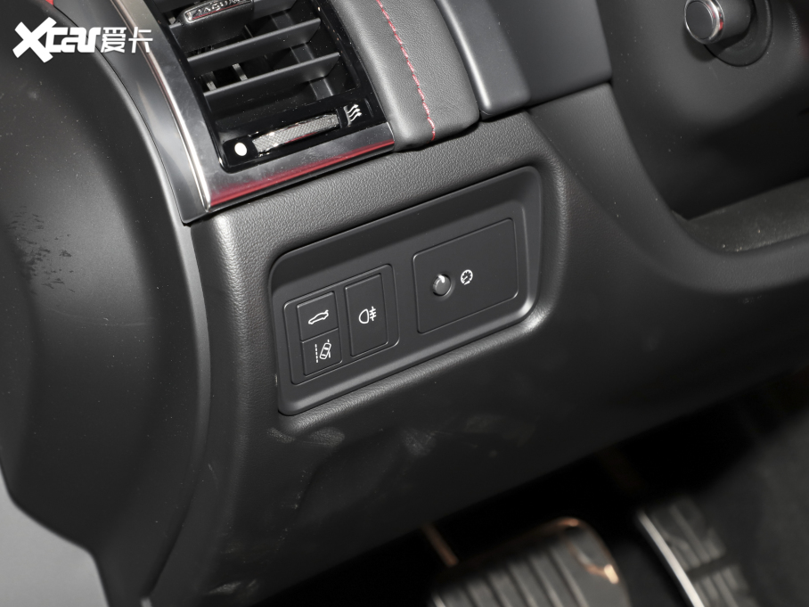 2023ݱF-TYPE P300 R-Dynamic Black Ӳ픰