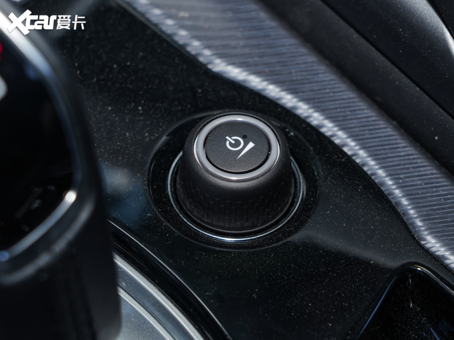 2023ݱF-TYPE P300 R-Dynamic Black 