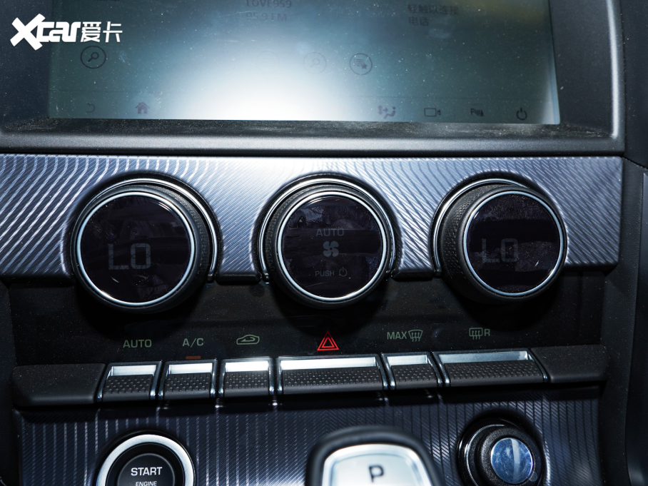 2023ݱF-TYPE P300 R-Dynamic Black 