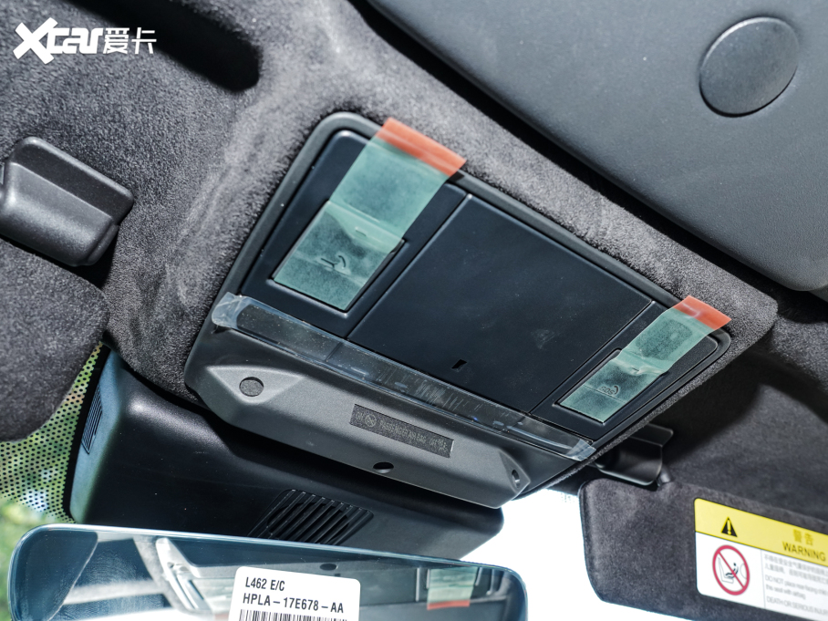 2023ݱF-TYPE P300 R-Dynamic Black 