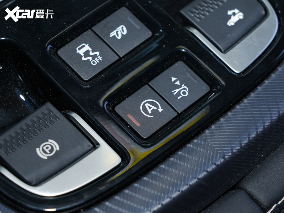 2023ݱF-TYPE P300 R-Dynamic Black 