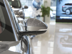 2023P300 R-Dynamic Black Ӳ픰 (x)(ji)^