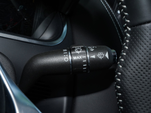 2023P300 R-Dynamic Black  п؅^(q)