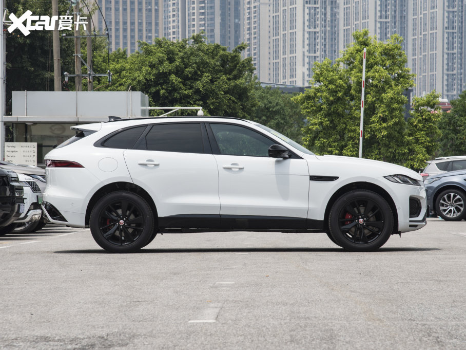 2023ݱF-PACE P250 R-Dynamic BLACK