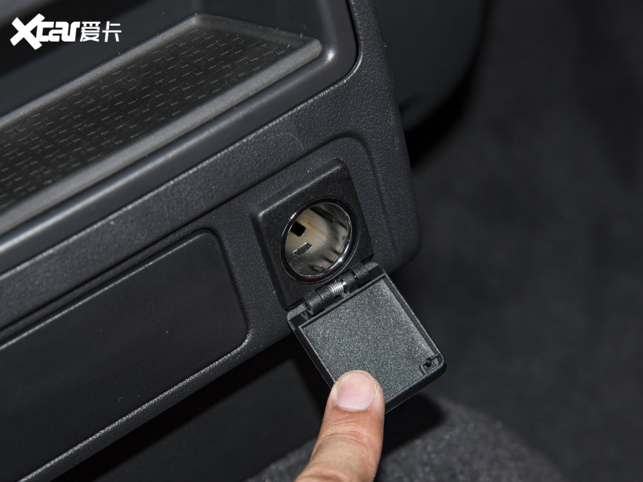 2023ݱF-PACE P250 R-Dynamic BLACK