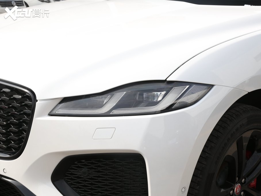 2023ݱF-PACE P400 SPORT