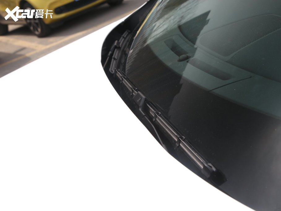 2023ݱF-PACE P400 SPORT