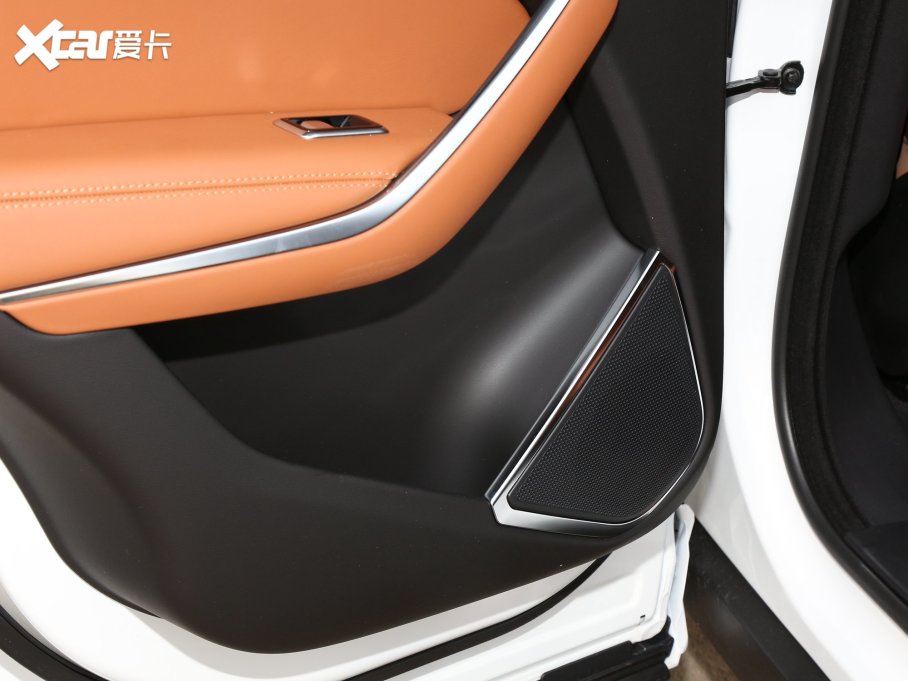 2023ݱF-PACE P400 SPORT