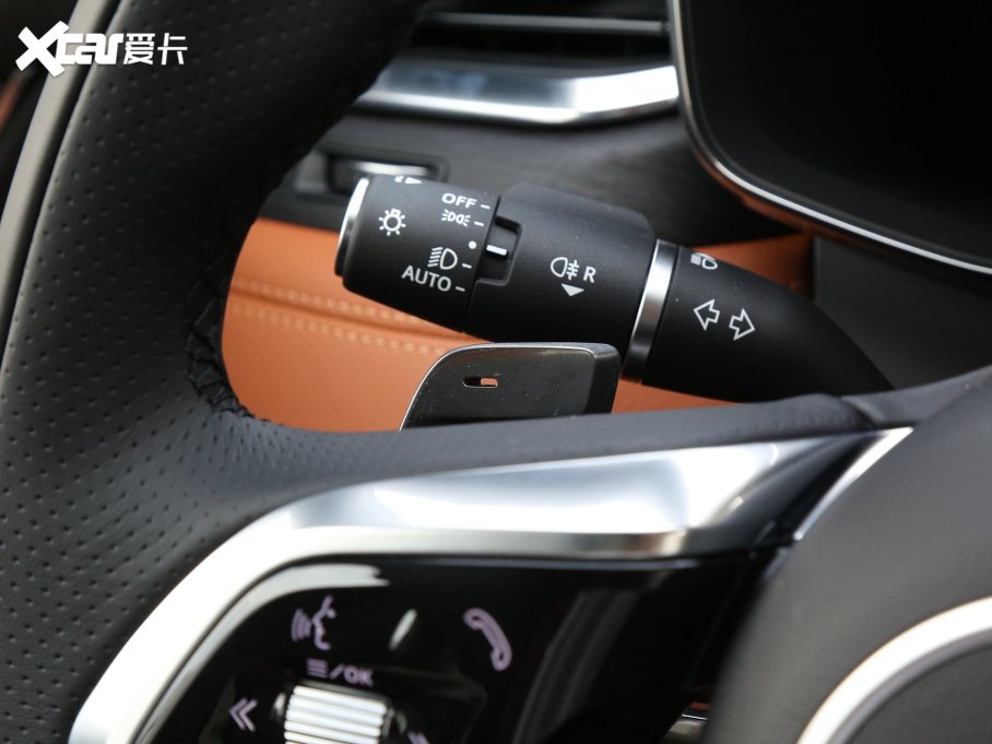 2023ݱF-PACE P400 SPORT