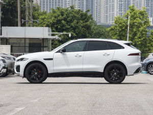 2023P250 R-Dynamic BLACK (c)