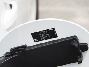 2023P250 R-Dynamic BLACK (x)(ji)^