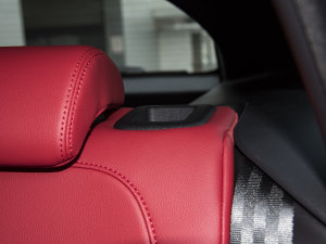 2023P250 R-Dynamic BLACK g