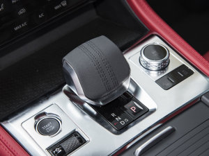 2023P250 R-Dynamic BLACK QU