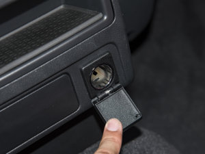 2023P250 R-Dynamic BLACK п؅^(q)