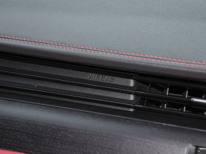 2023P250 R-Dynamic BLACK п؅^(q)