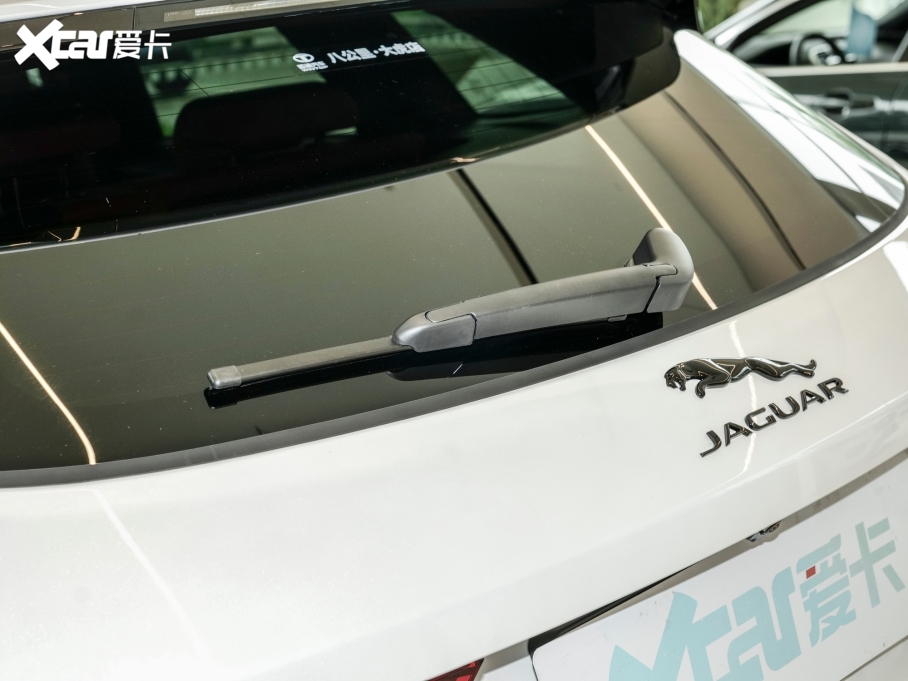 2024ݱF-PACE P250 R-Dynamic SE